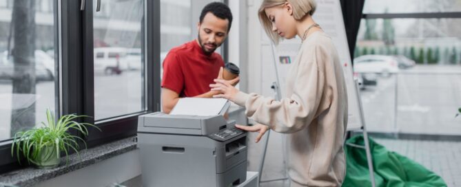 How much does it cost to own a Konica Minolta bizhub AccurioPrint 850i?