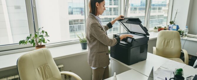 What is the best price available for the Konica Minolta bizhub AccurioPrint 950i?