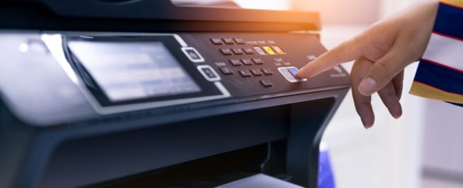 What specifications and features does the Konica Minolta Bizhub 4020i include?